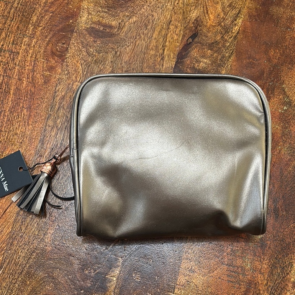 NWT Sienna Mae Metallic Bronze Cosmetic Bag